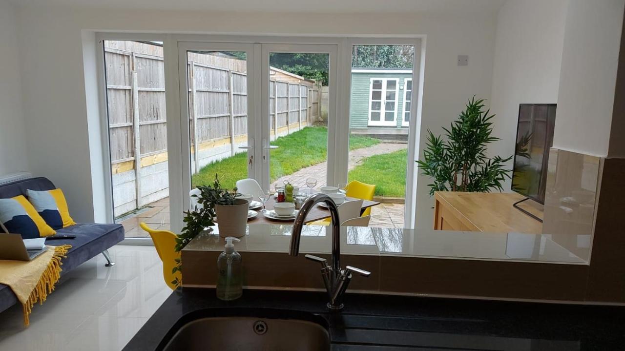 Central Ashford Stay - Contractors & Families Welcome - Free Parking Exterior foto