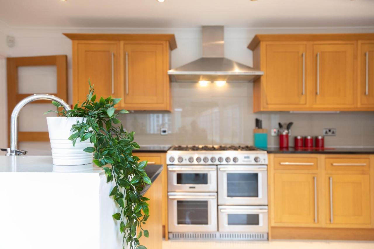 Central Ashford Stay - Contractors & Families Welcome - Free Parking Exterior foto